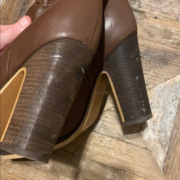 See by Chloe Jane ankle bootie